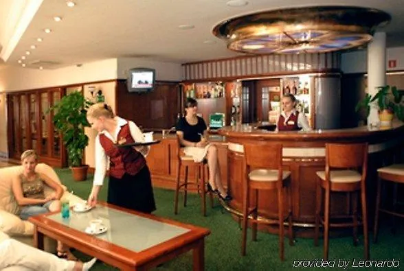 Hotel Hetman Warschau 3*,  Polen