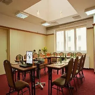Hotel Hetman Varsó
