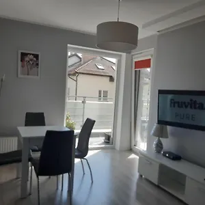 https://bursztynek02.kolobrzeghotels.com