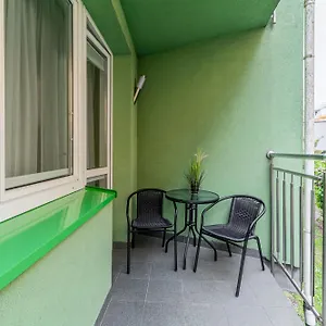 https://al-dom-apartamenty-apartament-awangardia-128.kolobrzeghotels.com