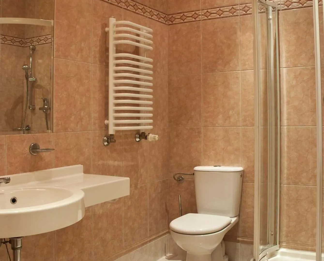 Hotel Hetman Варшава Польша